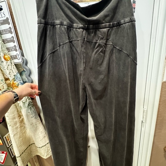 JoyLab Black Drawstring Pants - Picture 3 of 5